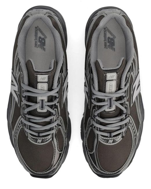 New Balance Gray Sneaker 740