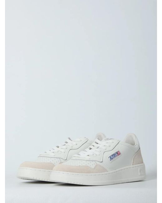 Autry White Medalist Low Sneakers