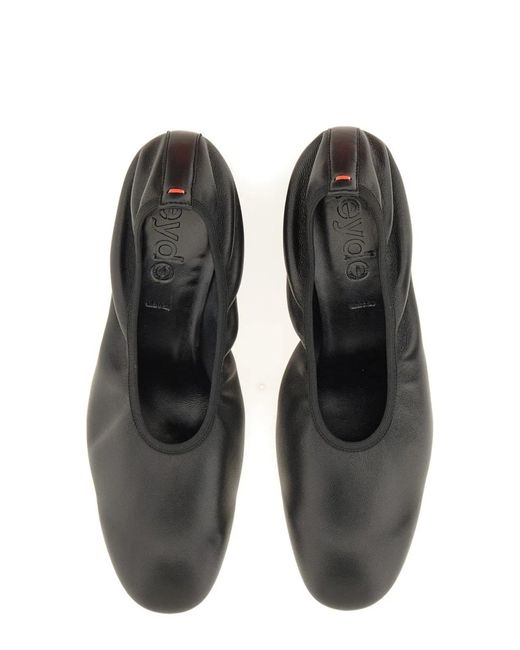 Aeyde Black Pump "Gemma"