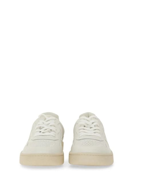 Veja White Sneaker V-90