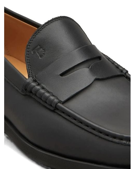 Tod's Black Leather Loafers for men