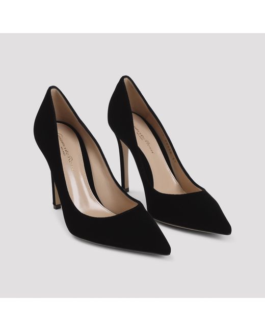 Gianvito Rossi Black Gianvito 105 Pumps