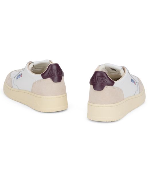 Autry White Medalist Low-Top Leather Sneakers With Retro Eighties Tennis-Style Design