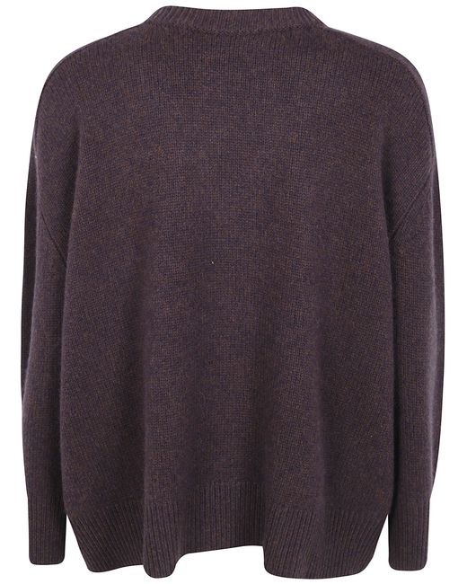 Kujten Blue "Divee" V Neck