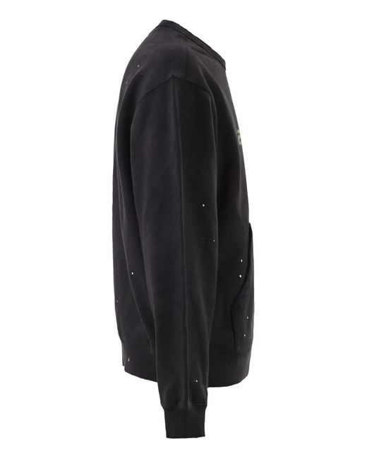 Carhartt Black Crew Neck Sweatshirt With Spray Effect Logo