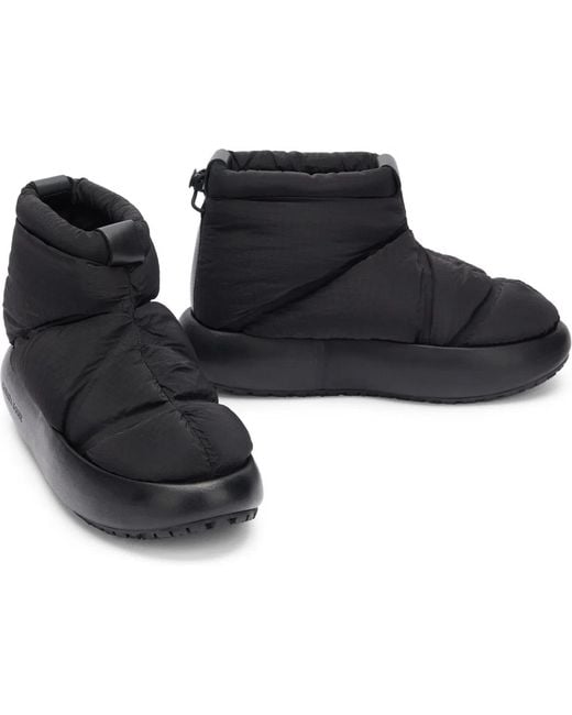 Canada Goose Black Padded Boots Piper