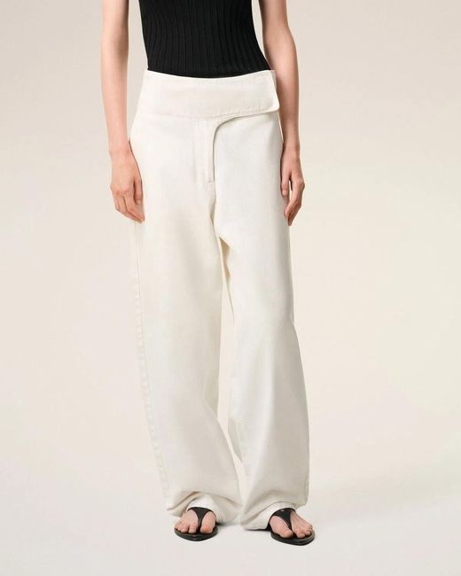 AMI Natural Balloon-Fit Jeans