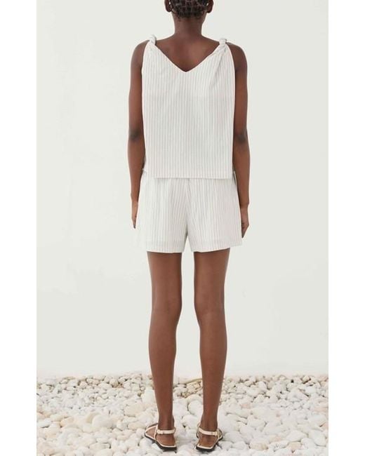 ELEH White Striped Round Neck Top