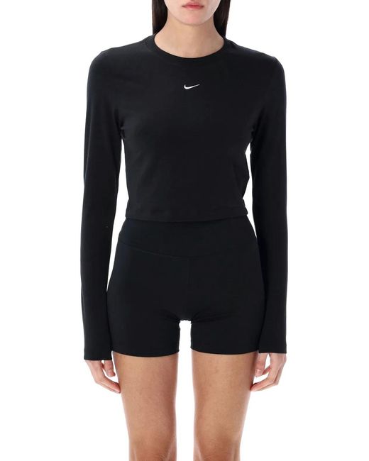 Nike Black Long-Sleeve Cropped Top