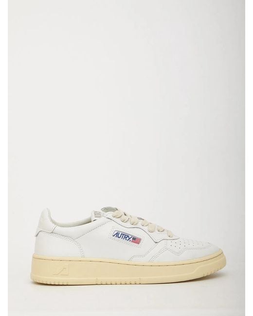 Autry Natural Medalist Low Leather Sneaker for men