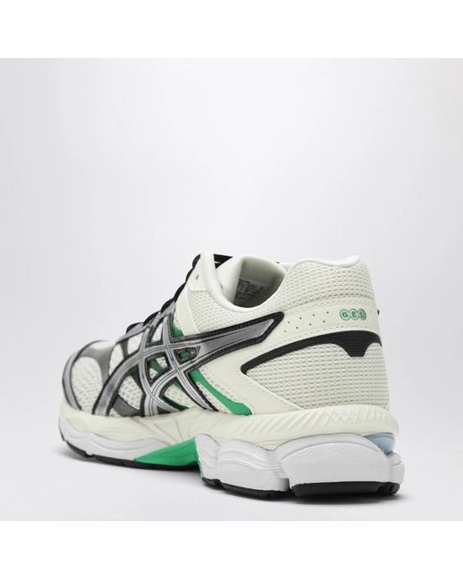 Asics White Gel-Cumulus 16 Sneakers
