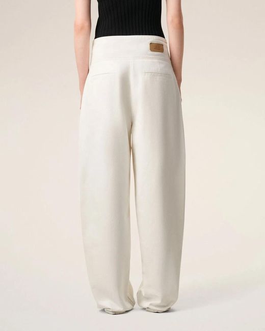 AMI Natural Balloon-Fit Jeans
