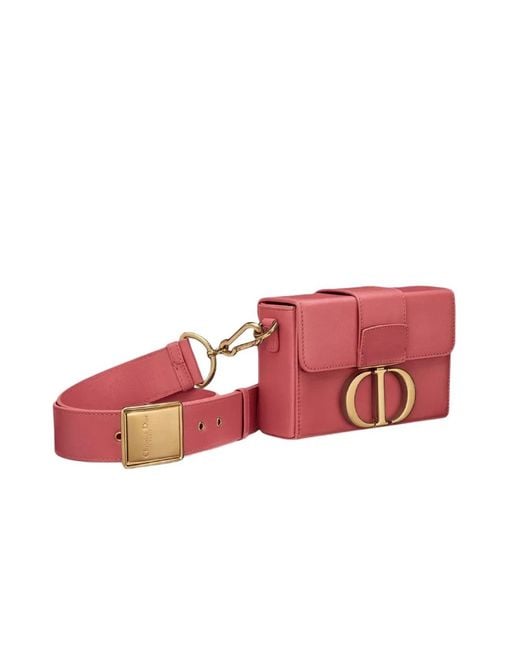 Dior Red B. 30 Montaigne M
