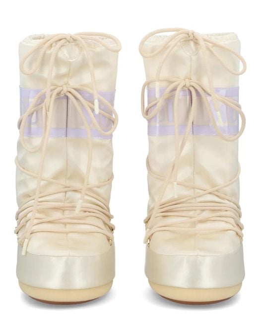 Moon Boot White Leather Boots