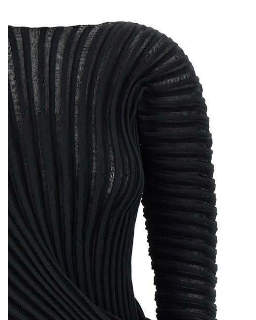 Issey Miyake Black Stream' Top