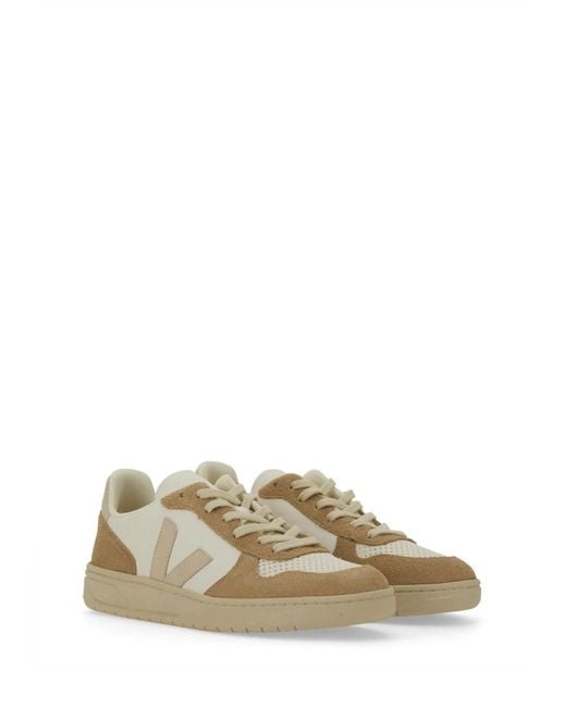 Veja Natural Sneaker V-10