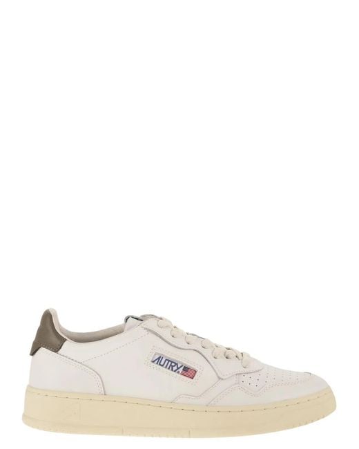 Autry White Medalist Low for men