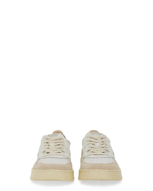 Autry White Sneaker "Medalist Low" for men