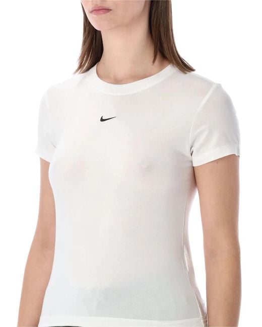 Nike Green Chill Knit Fitted T-Shirt