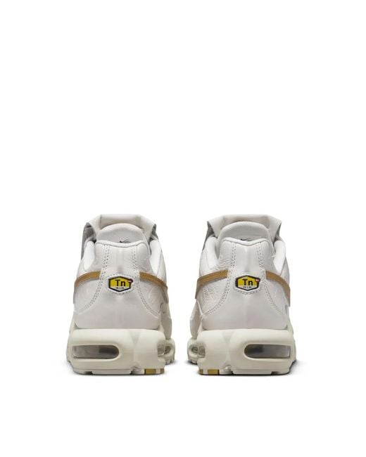 Nike White Air Max Plus Tnpo Sneakers for men