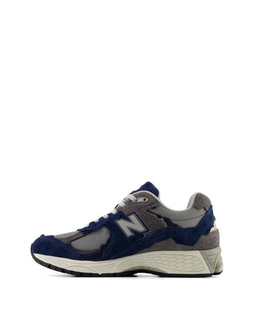 New Balance Blue 2002 Sneakers for men
