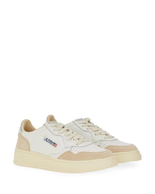 Autry White "Medalist Low" Sneaker
