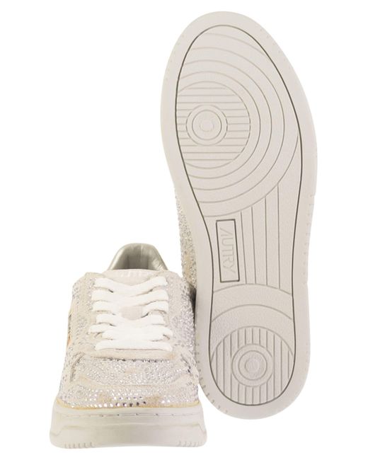 Autry Natural 'Medalist' Capsule 'Bloom' Sneakers