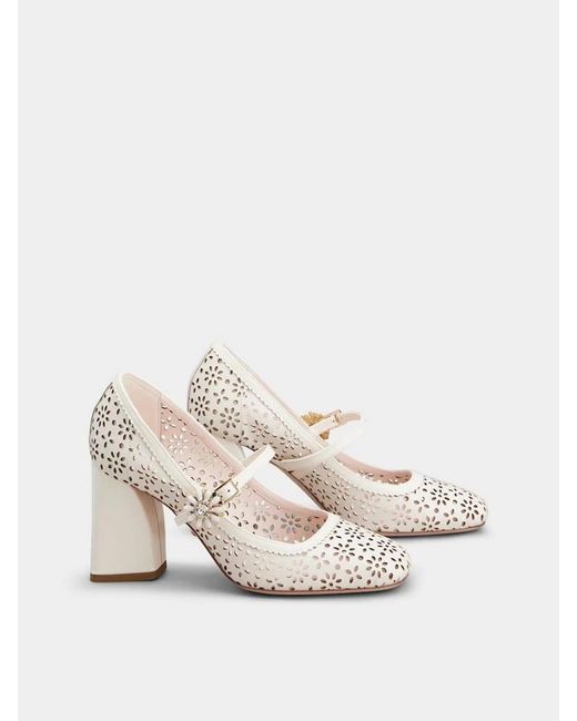 Roger Vivier Natural Salon Perforado Tacon Ancho Cr