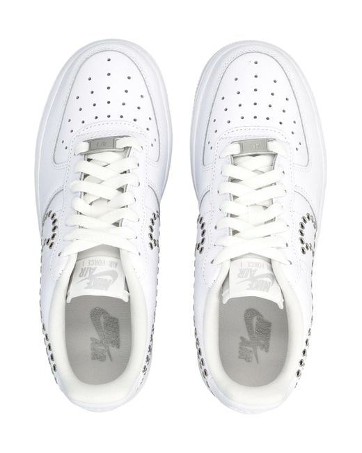 Nike White Air Force 1 '07 Lv8 Sneakers
