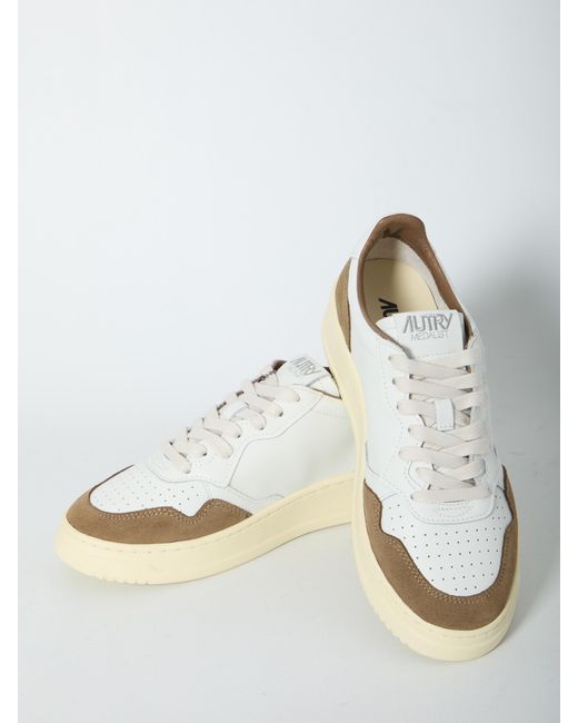 Autry White Medalist Low for men