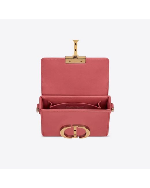 Dior Red B. 30 Montaigne M