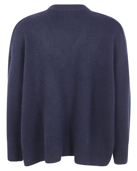 Kujten Blue "Divee" V Neck