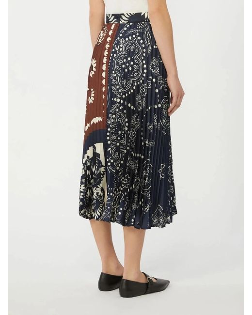 Weekend by Maxmara Black Milord Pleated Skirt Stained