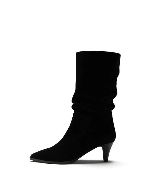 Isabel Bernard Black Low-Top Sneaker