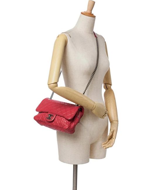 Chanel Red Hobo Bags