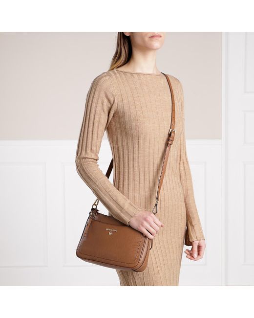 michael kors pochette braun