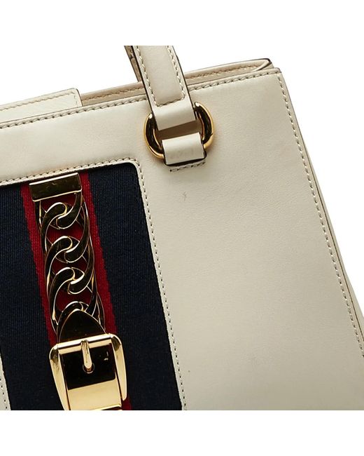 Gucci White Hobo Bags