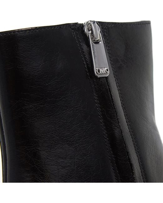 Michael Kors Enkellaarzen in het Black