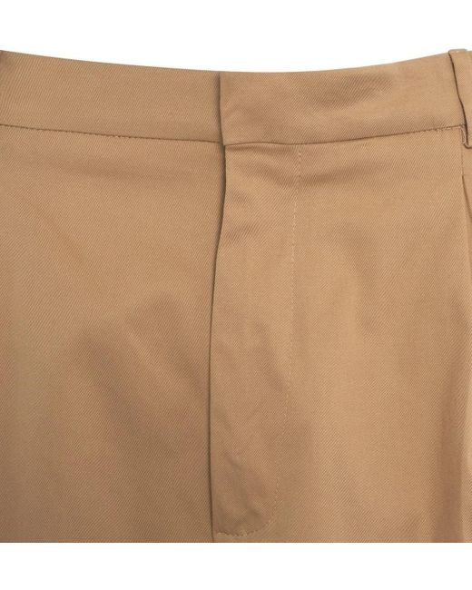 Amaranto Bermuda Shorts With Pleats in Natural für Herren