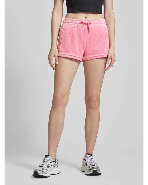 Juicy Couture Pink Shorts mit Reißverschlusstaschen Modell 'TAMIA'