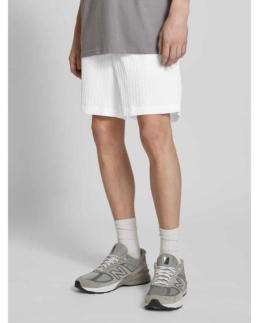 Jack & Jones Regular Fit Shorts mit Strukturmuster Modell 'JAIDEN MASSIMO' in White für Herren
