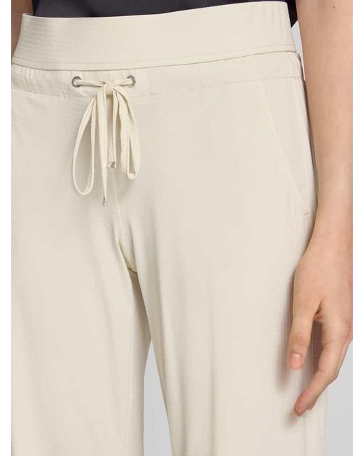 RAFFAELLO ROSSI White Straight Fit Stoffhose mit Strukturmuster Modell 'CANDICE'