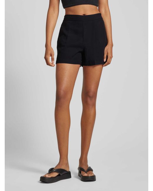 ONLY Black High Waist Shorts mit Bundfalten Modell 'MAGO LIFE'