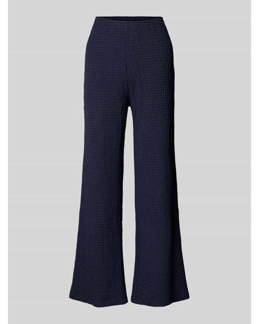 Christian Berg Women Blue Flared Stoffhose mit Strukturmuster