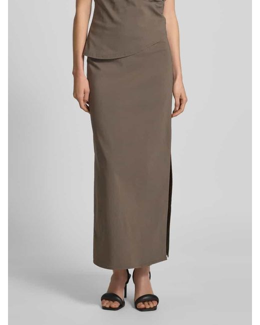 My Essential Wardrobe Brown Maxirock mit Reißverschluss auf der Rückseite Modell 'Sora'