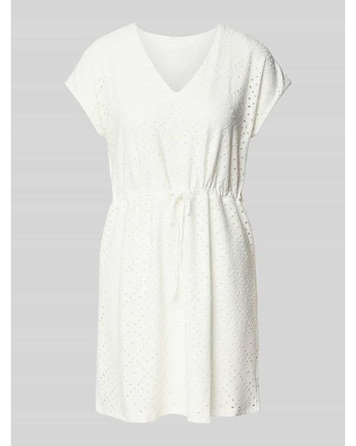 Vero Moda White Tailliertes Minikleid mit Lochstickmuster Modell 'TASSA'