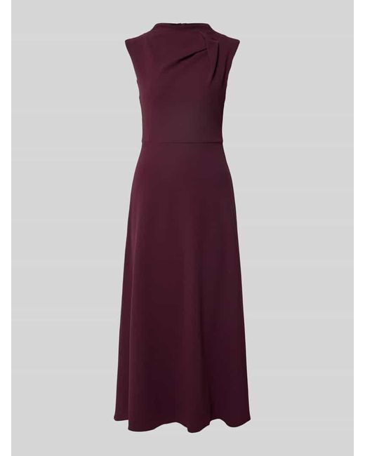 Rinascimento Purple Cocktailkleid mit Stehkragen in ärmellosem Design