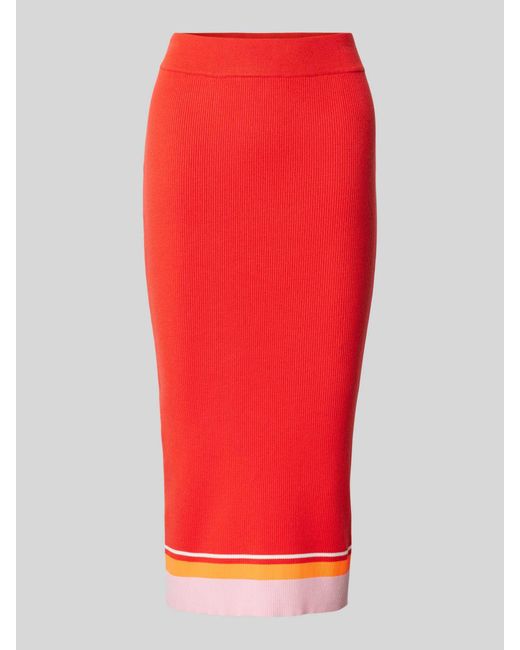 Essentiel Antwerp Midirok Met Structuurmotief in het Red