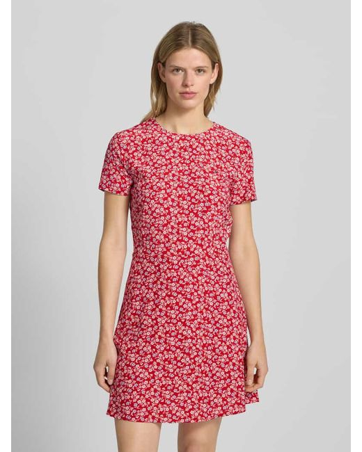 Tommy Hilfiger Red Tailliertes Freizeitkleid aus reiner Viskose