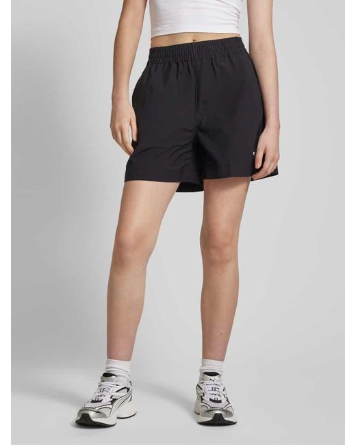 The North Face Blue Regular Fit Shorts mit Label-Stitching